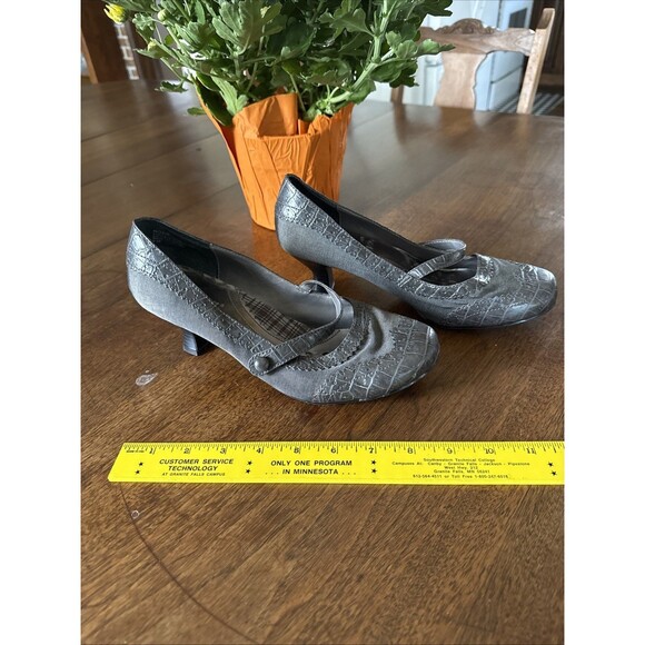 Vintage Mudd 9M Kitten Heel Chunky Mary Jane 90s 00s Y2K Retro Gray - Picture 1 of 4